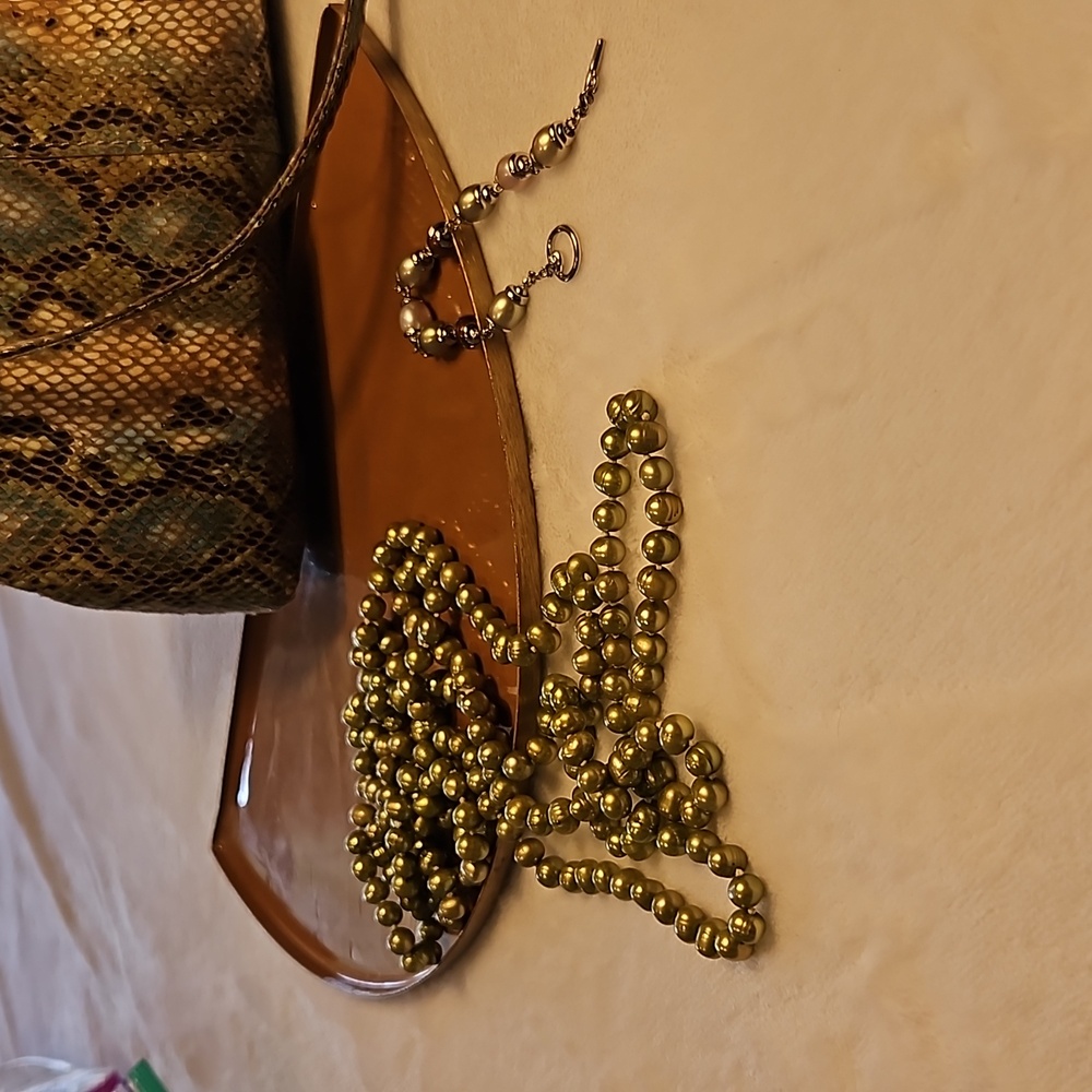 Olive pearl necklace and matching multicolor Honora pearl bracelet